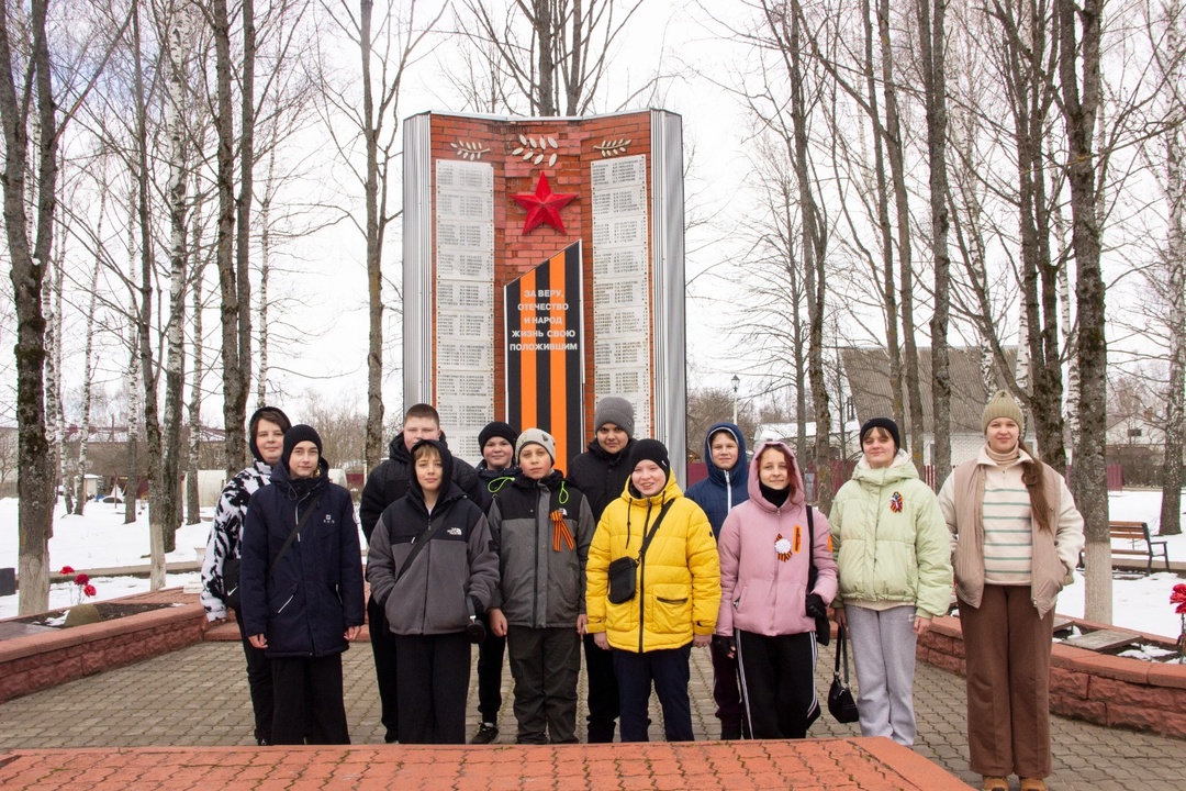 Учащиеся Дубровской № 2 СОШ совершили экскурсию в Сещинский музей интернационального подполья.