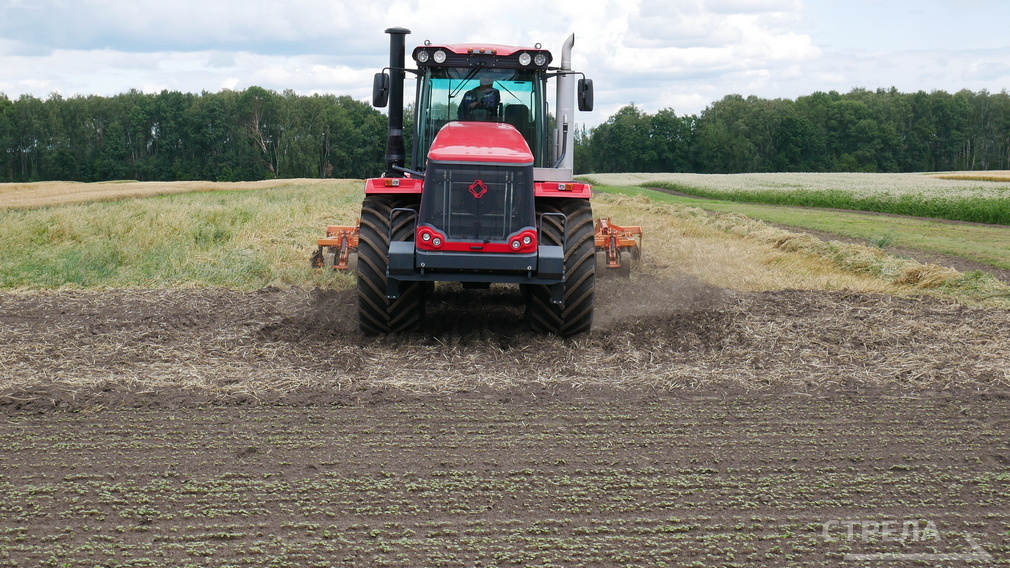 На две недели раньше начали посевную кампанию сельхозпредприятия Севского района