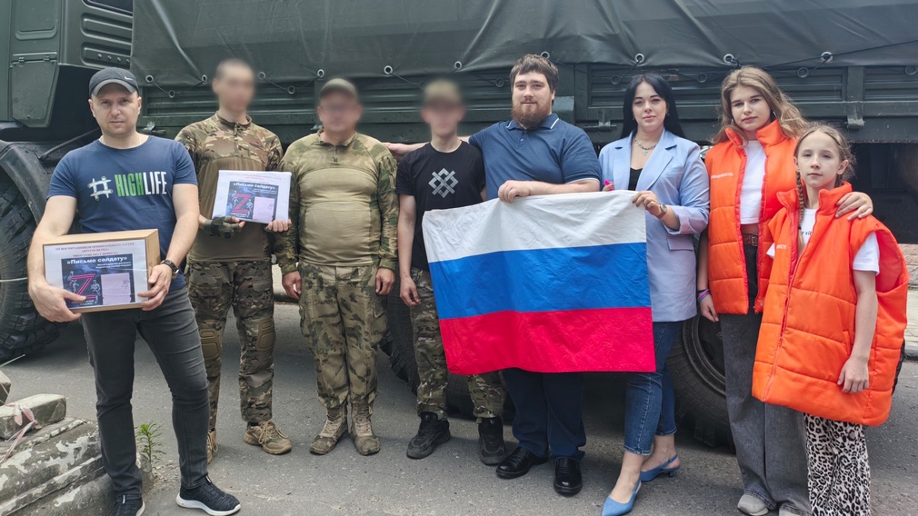 Брянские волонтеры и священнослужители отправили гуманитарную помощь бойцам СВО