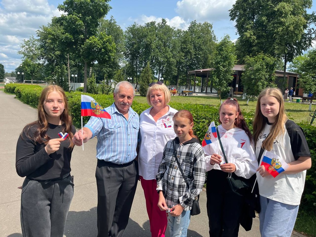 Дубровский район присоединился к Всероссийской акции Родиной Горжусь «Сердце России»