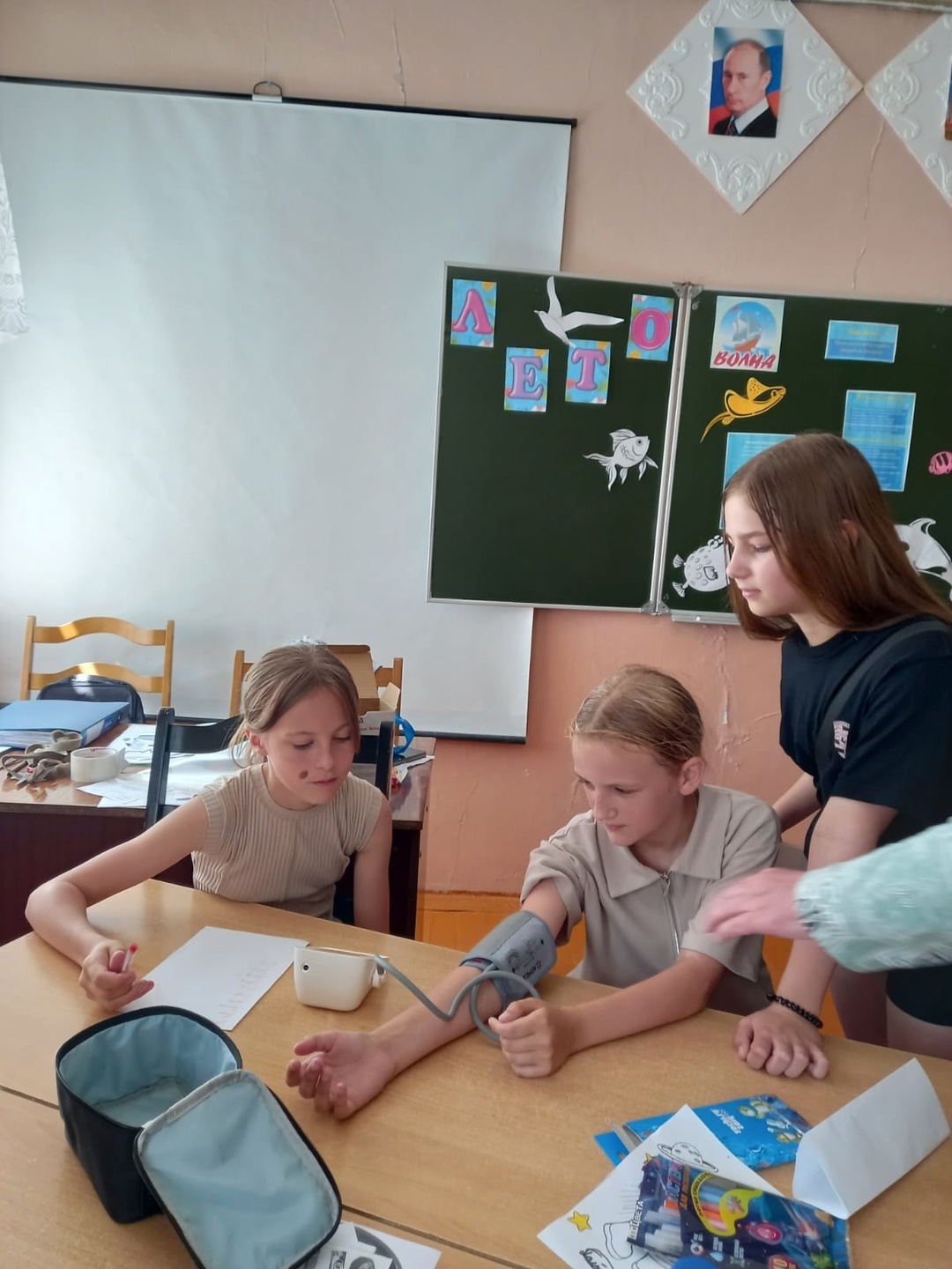 Для учащихся Рябчинской СОШ прошел День профессий