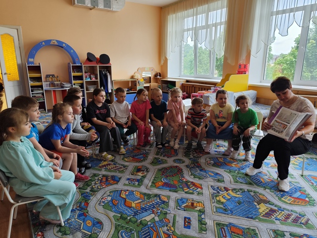 Для воспитанников Дубровского детского сада № 4 состоялся проект «Великая Победа — 80 лет»