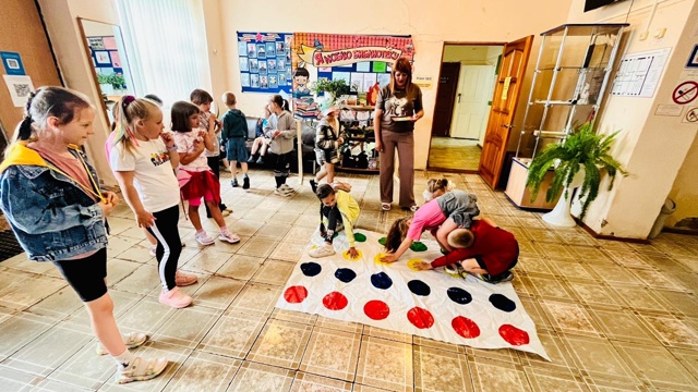 В пришкольном лагере МБОУ Дубровской №1 СОШ прошел день на тему «Дружба»