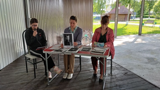 В парке культуры и отдыха поселка Дубровка прошло мероприятие «Память сильнее времени»