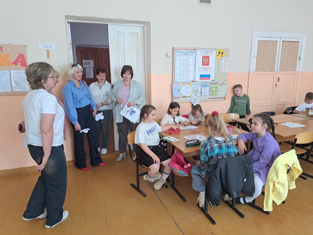 В Дубровском районе проинспектировали работу пришкольных лагерей