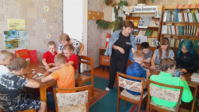 В Давыдчинской библиотеке состялся час экологической грамотности «Учимся у природы»