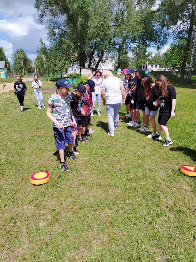 Для воспитанников ГБУ КЦСОН Дубровского района прошли мероприятия, посвященные Дню защиты детей