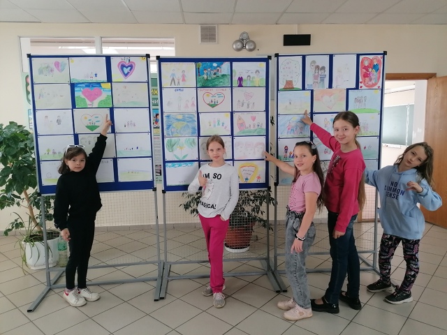 Для учащихся МБОУ «Сещинская СОШ им. К.Я. Поварова» прошел День семьи