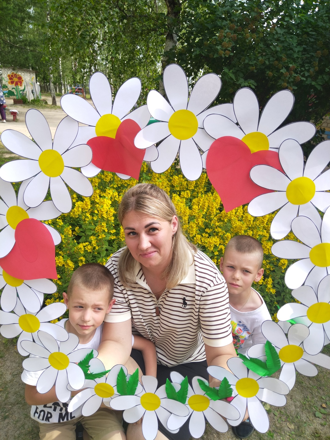 В Дубровском детском саду № 2 прошла акция «Семейная фотография»