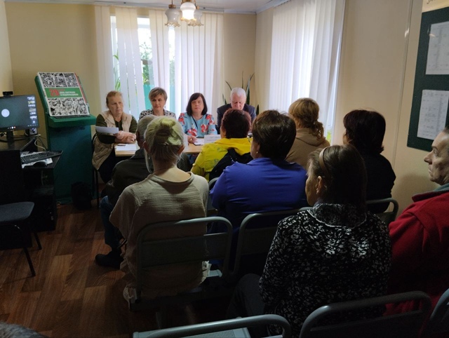 В ГКУ «ЦЗН Дубровского района» состоялась ярмарка вакансий рабочих мест