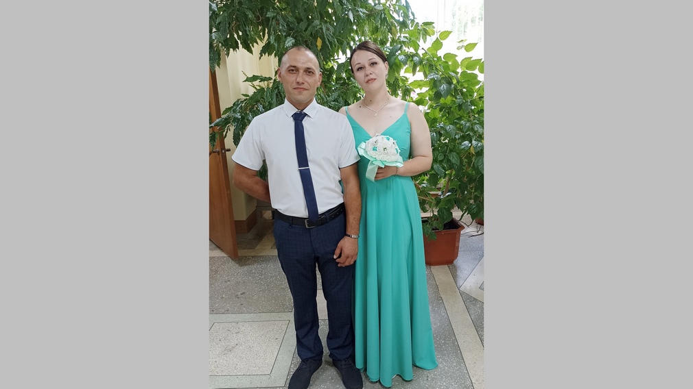 В Злынке молодые люди обручились накануне Дня семьи, любви и верности