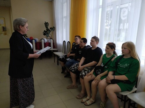 Работники Алешинского ДК провели мероприятие «Мы разные, но вместе против терроризма»