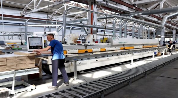 В городе Брянске открыли новое производство мебели