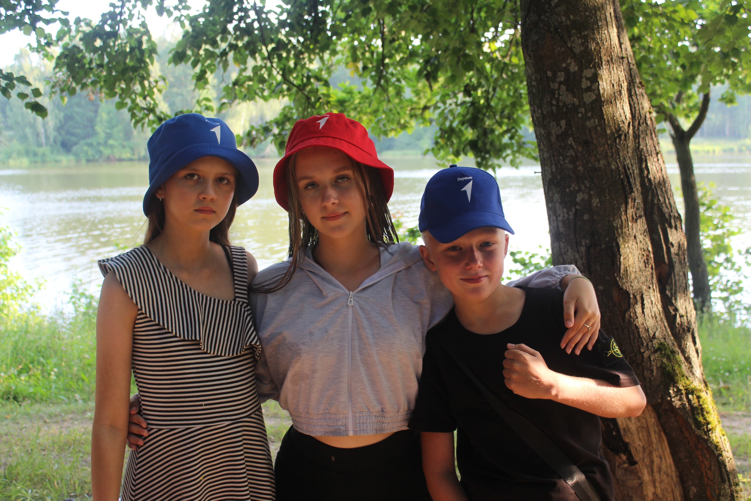 Активисты Движения первых Дубровского района совершили поход к Дубровскому озеру