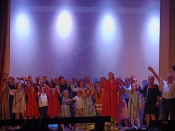 Воспитанники ГБУ КЦСОН Дубровского района приняли участие в мероприятие, посвященном Дню семьи, любви и верности