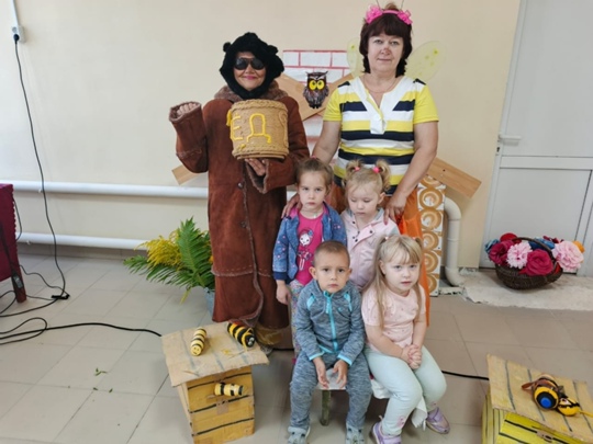 Для воспитанников Алешинской ООШ прошло мероприятие, посвященное Медовому Спасу