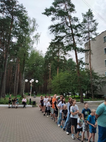 Воспитанники ГБУ КЦСОН Дубровского района приняли участие в дворовых играх в санатории «Жуковский»