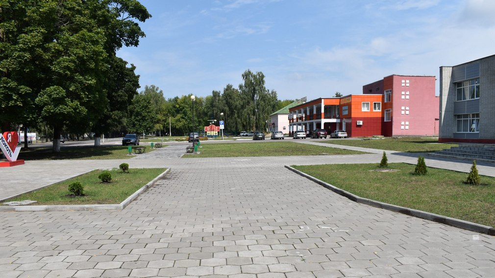 В Брасовском районе построен ДК, детсад и завершают возводить СОК