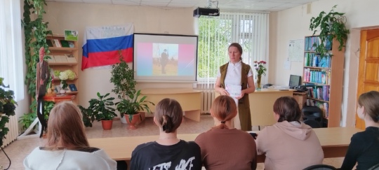 В Дубровской библиотеке рпошло мероприятие «Идеальные каникулы»