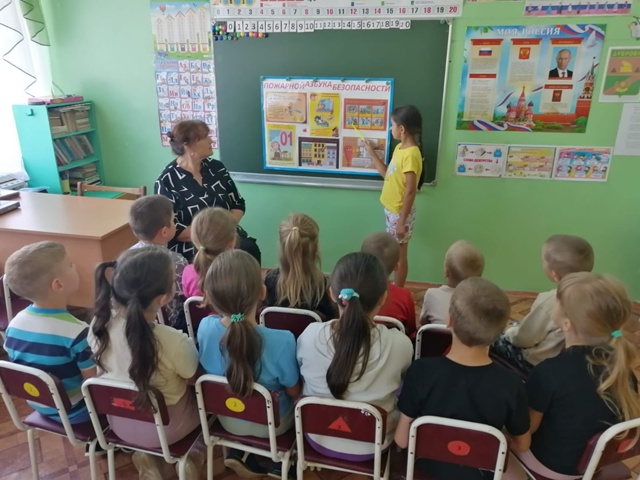 Важные уроки о пожаре для воспитанников старшей группы