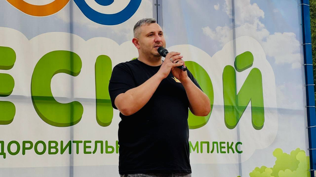 Руководитель брянского лагеря «Лесной» победил в проекте «СТОлица»