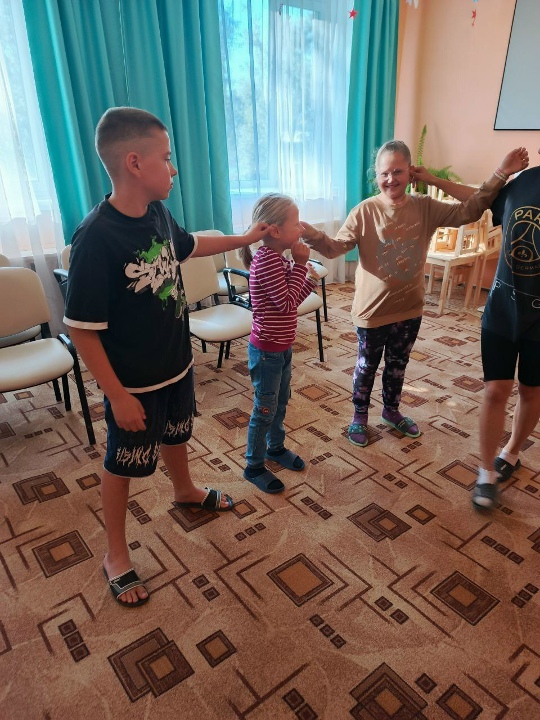 Для воспитанников ГБУ КЦСОН Дубровского района состоялась развлекательно-игровая программа «АЙ, да МЫ»