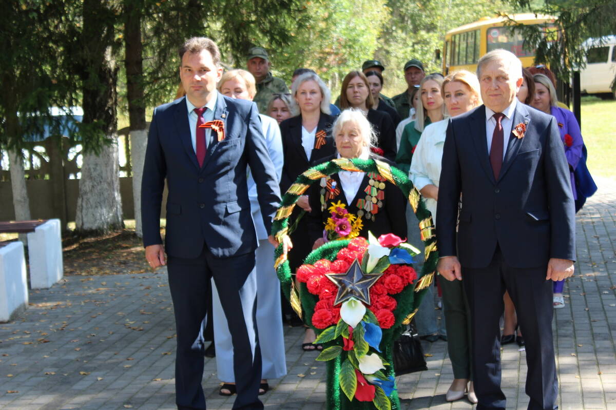 Суземский район отпраздновал День освобождения от немецко-фашистских оккупантов