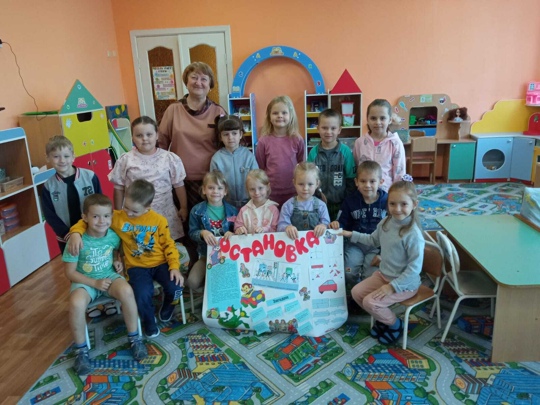 Воспитанники Дубровского детского сада № 4 подготовили выпуск газеты «Остановка»