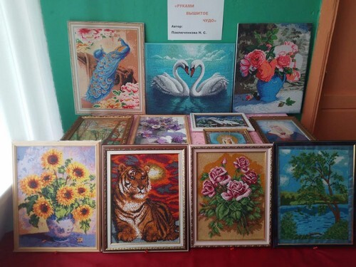 В СП «Рябчинский СДК» открылась выставка «Руками вышитое чудо»