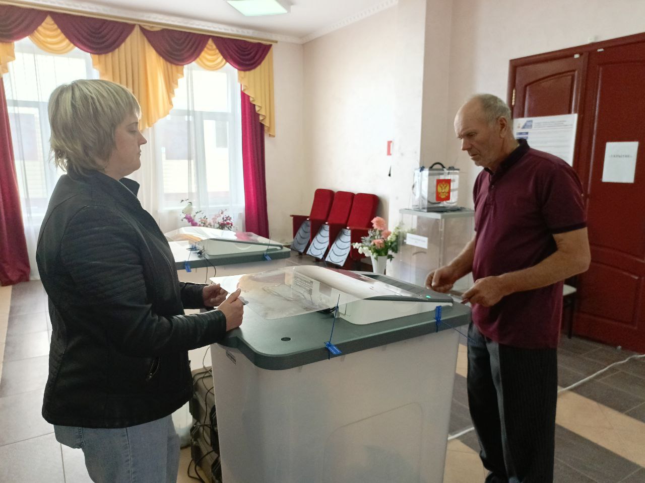 В Дубровке на избирательных участках используют КОИБы