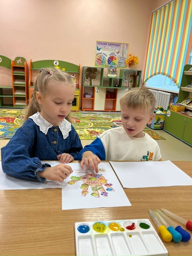 Для воспитанников Сещинского детского сада прошло занятие «Вирус»