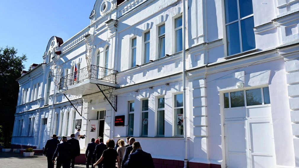 В Унече клуб им. 1 Мая в следующем году отметит вековой юбилей