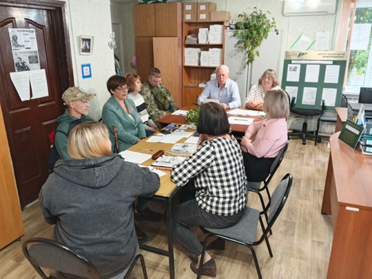 В ЦЗН Дубровского района состоялось первое заседание клуба «С заботой о СВОих»
