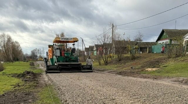 В селе Киваи продолжается ремонт участка автодороги по улице Первомайская