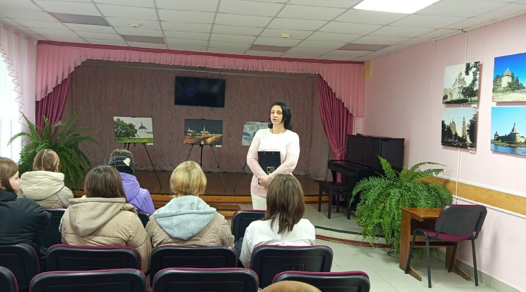 Учащиеся Дубровской № 2 СОШ посетили выставку работ греческого фотохудожника Костоса Асимиса