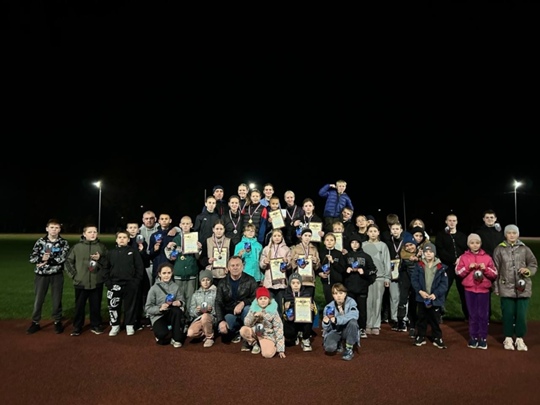 В Дубровке состоялся «Ночной забег — 2025»