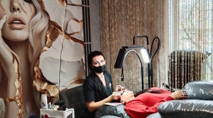 Благодаря соцконтракту жительница Дубровки развивает свой бизнес