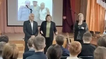 В Дубровской № 1 СОШ состоялось мероприятие «Немеркнущая звезда поэта»