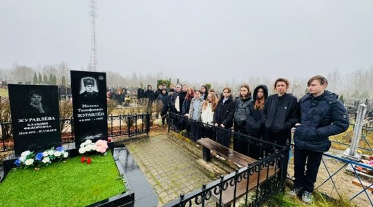 Учащиеся Дубровской № 1 СОШ почтили память дубровчан, кто посвятил свою жизнь служению закону