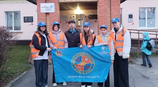 Школьники Дубровской № 1 СОШ проверили наличие светоотражающих элементов