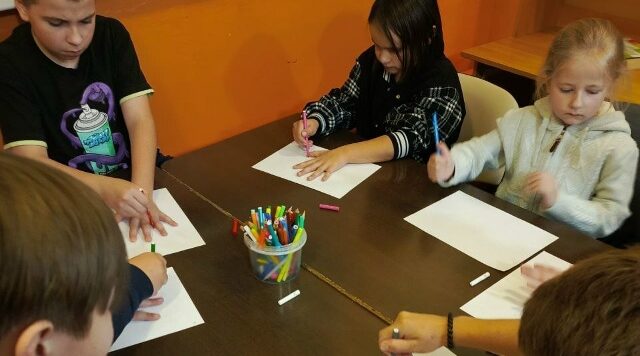 Для воспитанников ГБУ КЦСОН Дубровского района прошло занятие «Что такое толерантность»