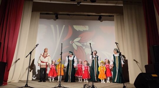 Воспитанники ГБУ КЦСОН Дубровского района присутствовали на концерте ко Дню народного единства