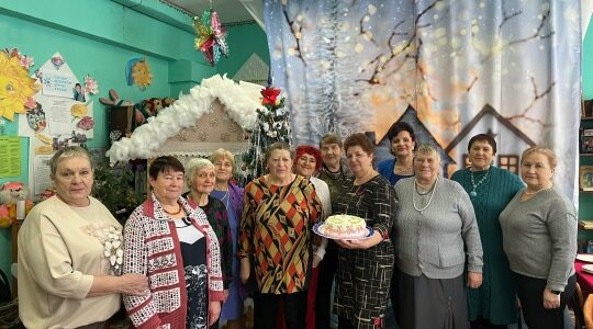 В Рековичской библиотеке прошло мероприятие «Скоро, скоро новый год»