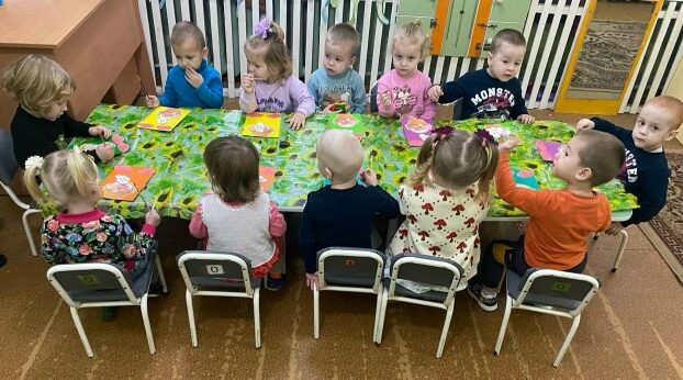 Воспитанники Дубровской №1 СОШ приняли участие в мероприятиях ко Дню матери