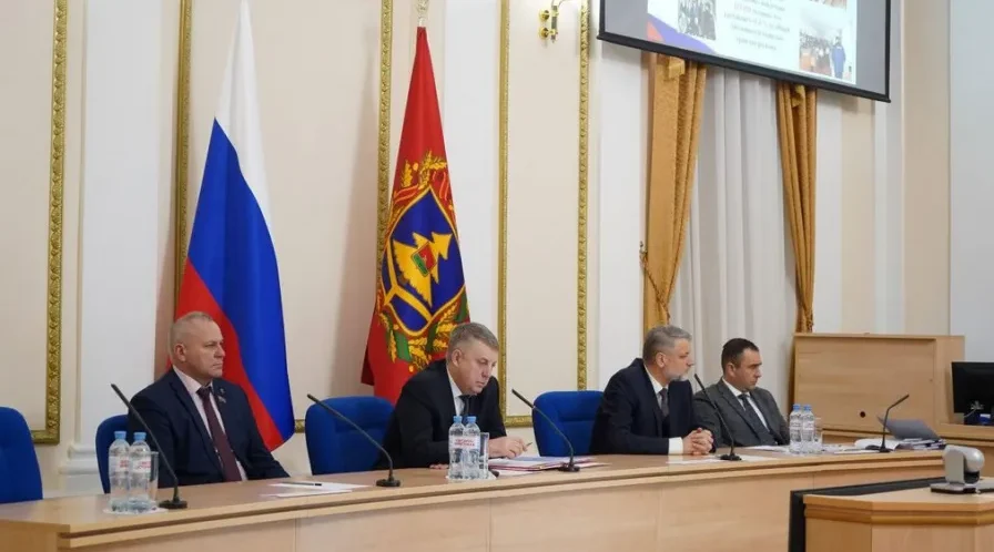 В Брянской области подвели итоги реализации нацпроекта «Семья» в 2025 году