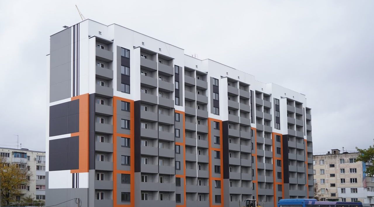 В Брянской области последовательно решается задача обеспечения жильем детей-сирот