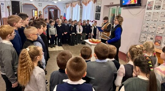 Для учащихся Дубровской № 1 СОШ состоялся экспресс-митинг, посвященный снятию блокады Ленинграда