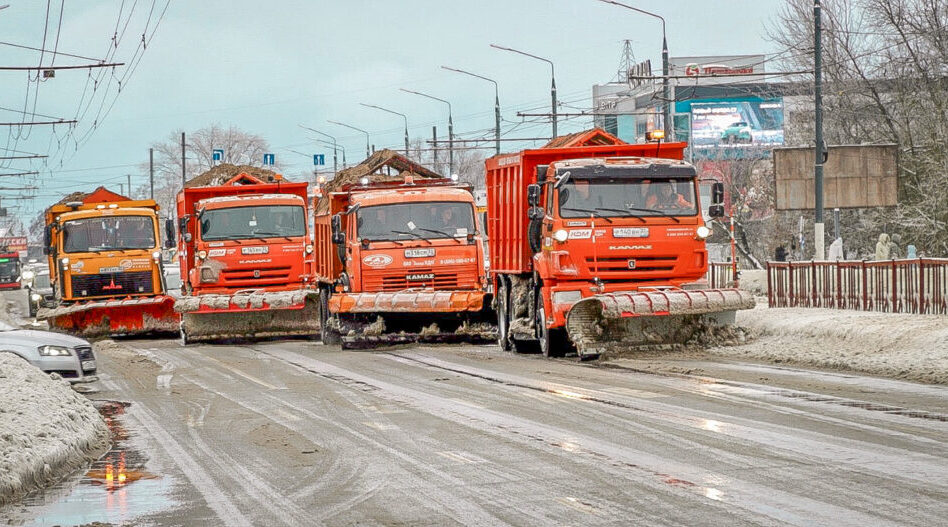 Все городские грейдеры расчищают улицы в частном секторе