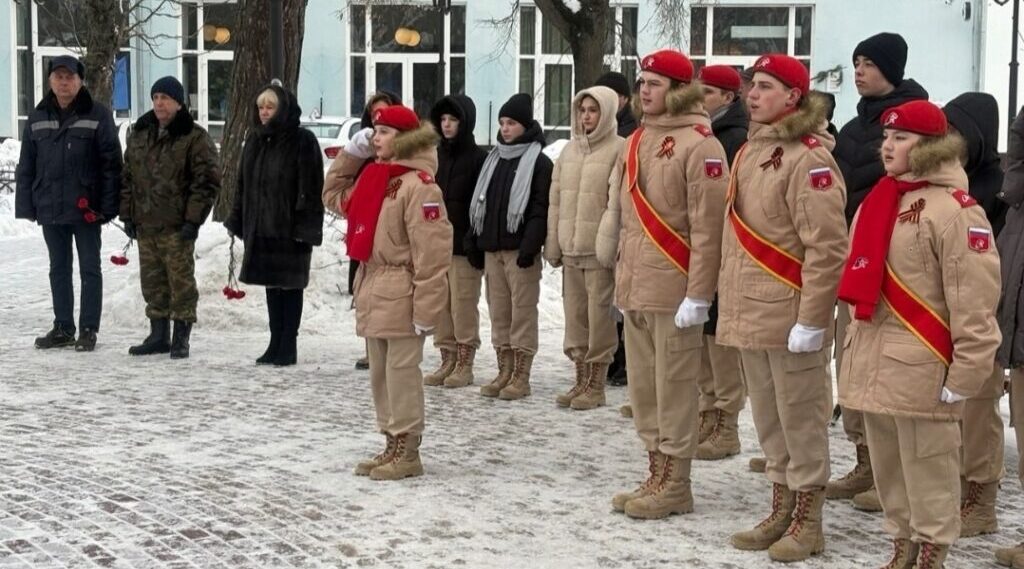 В городе Брянск стартовал патриотический месячник