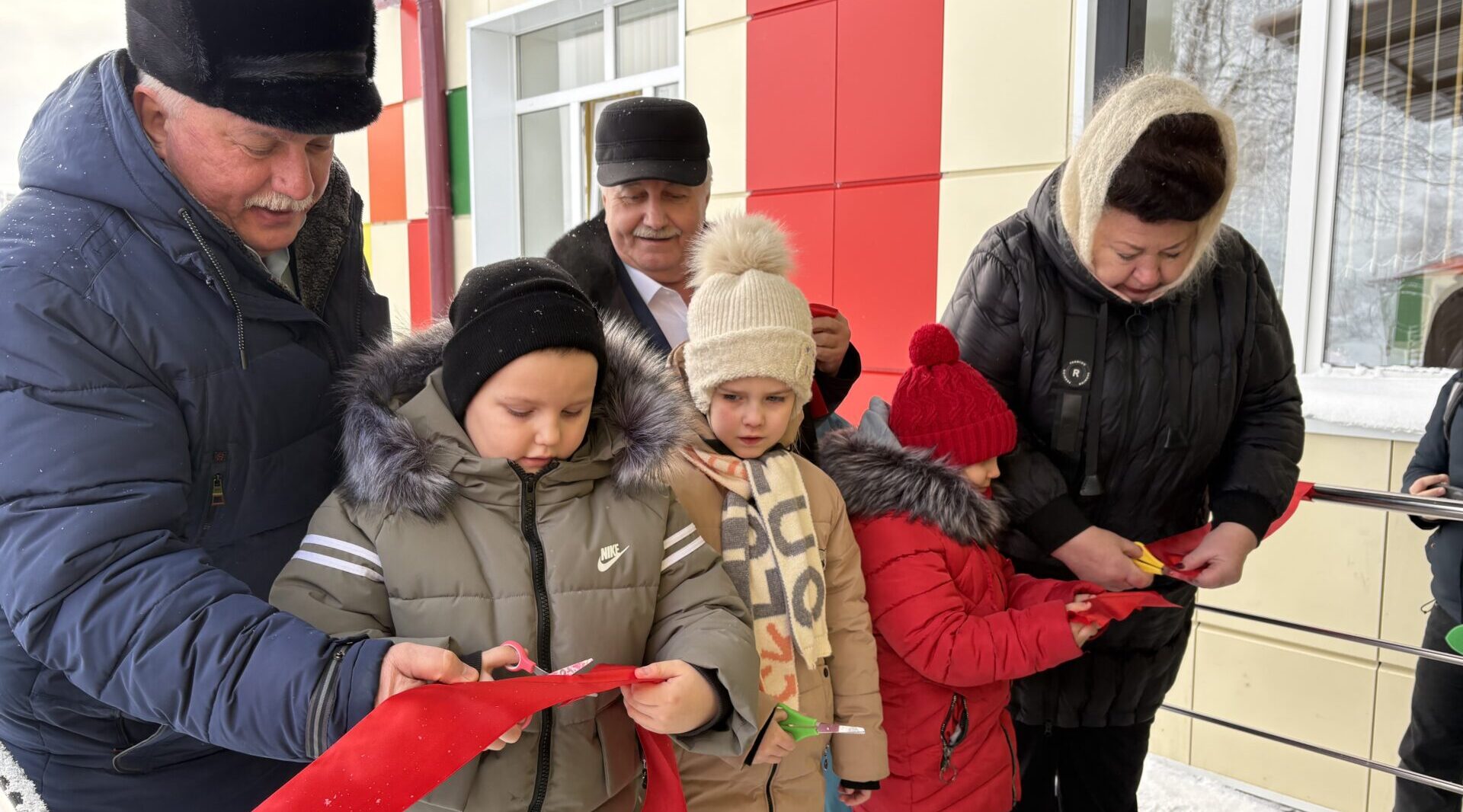 В Погаре после капремонта открыли детский сад «Ёлочка»